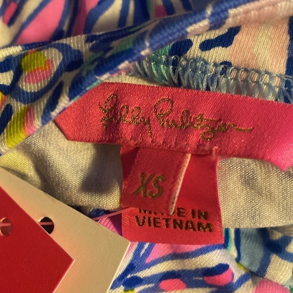 New! Lilly Pulitzer Karlie Wrap Romper Size XS - Picture 5 of 5